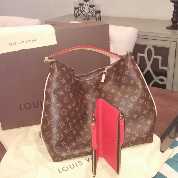 Authentic  Louis Vuitton Sully MM - Picture 3 of 12